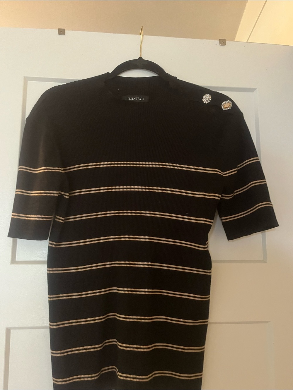 Ellen Tracy Black Knit Short-Sleeve Shirt with Cream Stripes